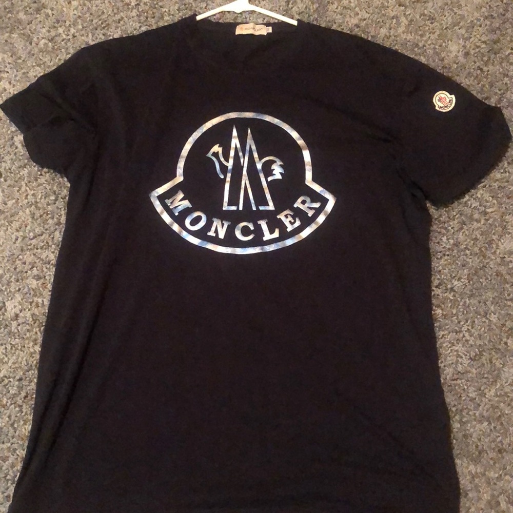 Moncler T shirt